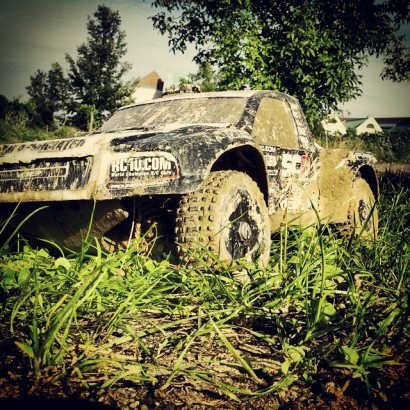 Mud bashing machine