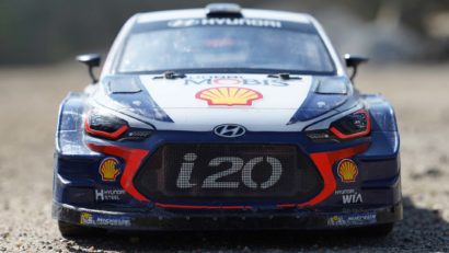 Hyundai i20 WRC (Tamiya XV-01 Long Damper) – Lazy Power Slides